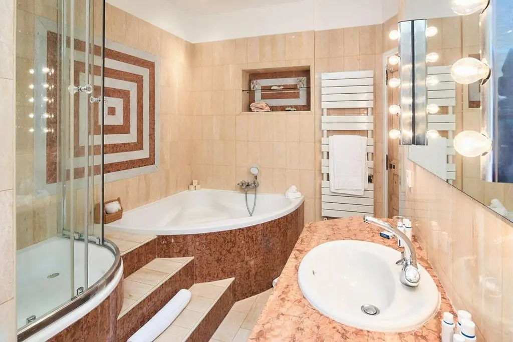 Sunlight Properties - Marinette - Port area, 2 Bedrooms, sleep 6, sea view