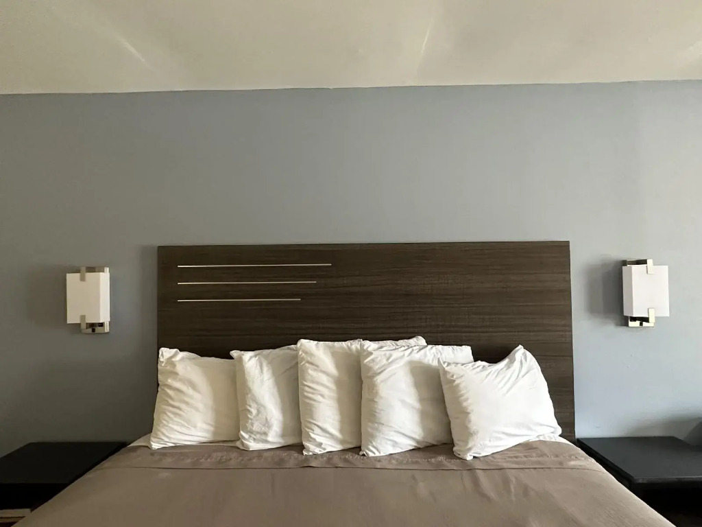 express inn motel