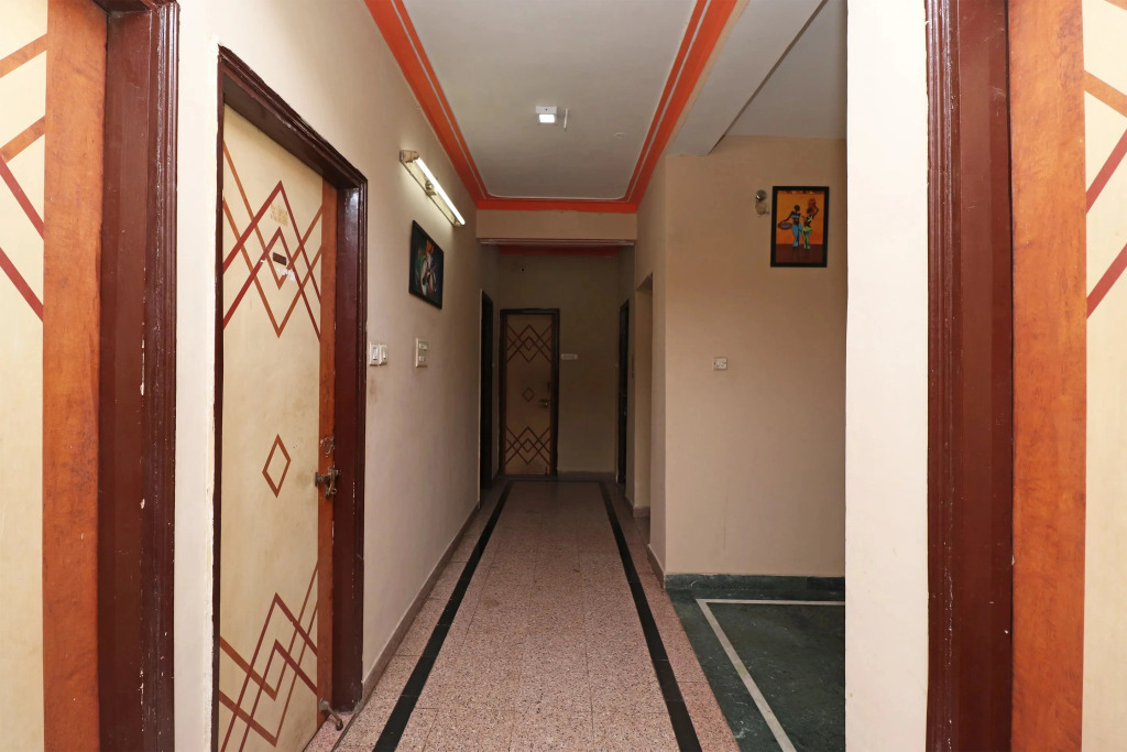 Townhouse GE Road Raipur Formerly Ratan