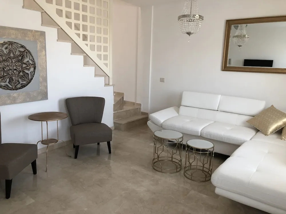Puerto Rico Big 90 Sqm 3 Bedroom Apartment