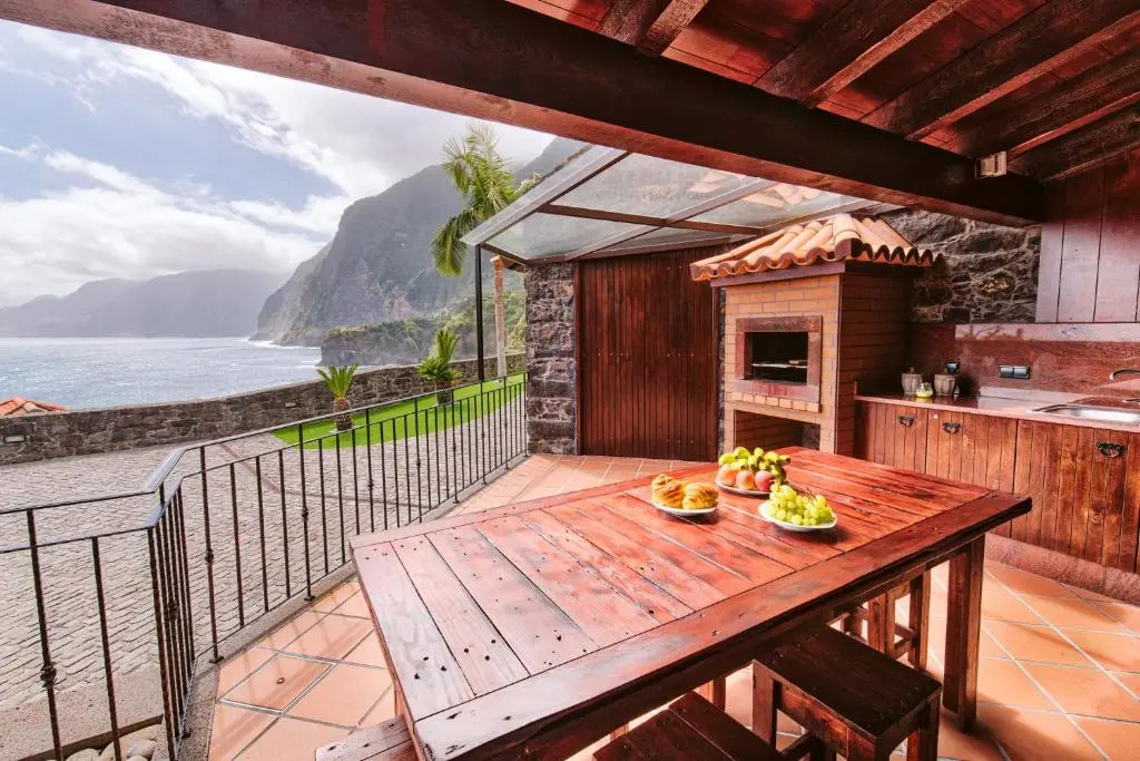 Seixal Sunny Villa A & B by Amazing Madeira