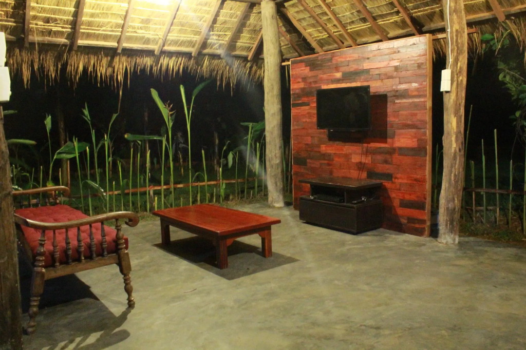 Yi family Homestay