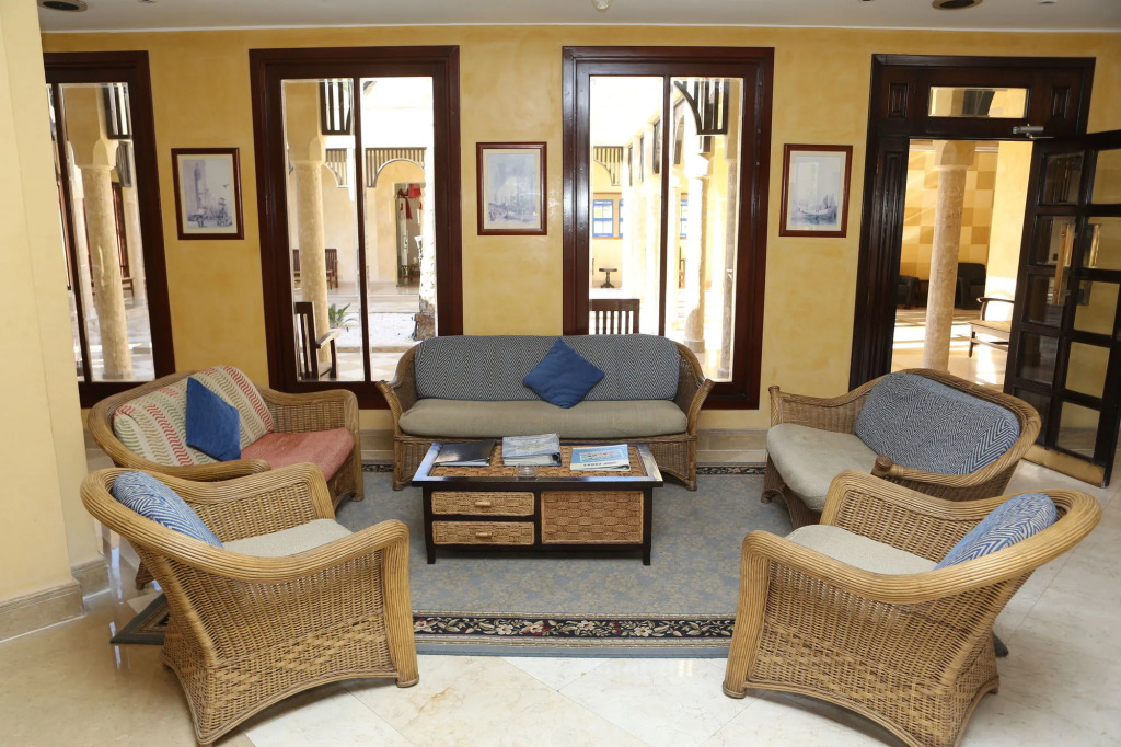 Tamra Beach Resort