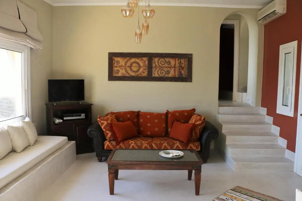 Kelyfos Hotel Bungalows and Suites
