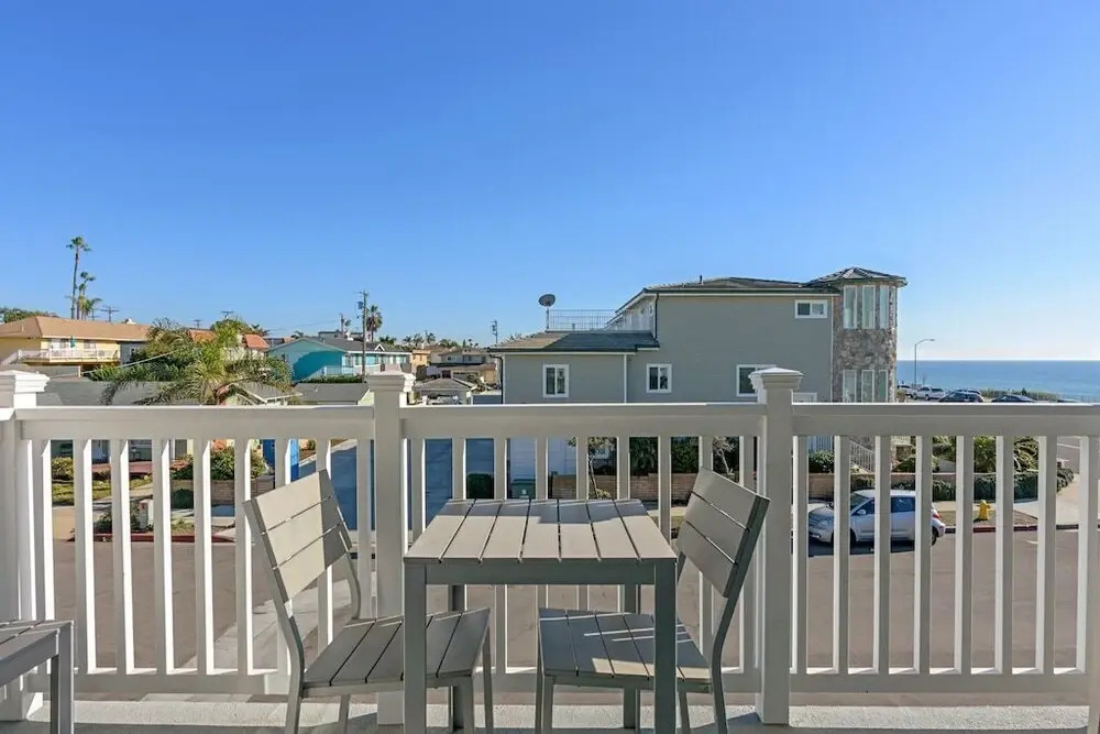 3690 Carlsbad Boulevard - Unit C