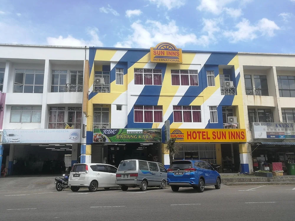 SUN INNS PERMAS JAYA