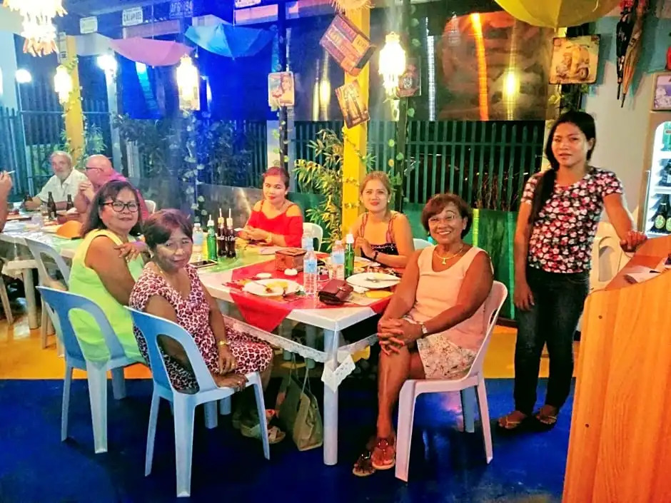 Moalboal Bamboo Guest House
