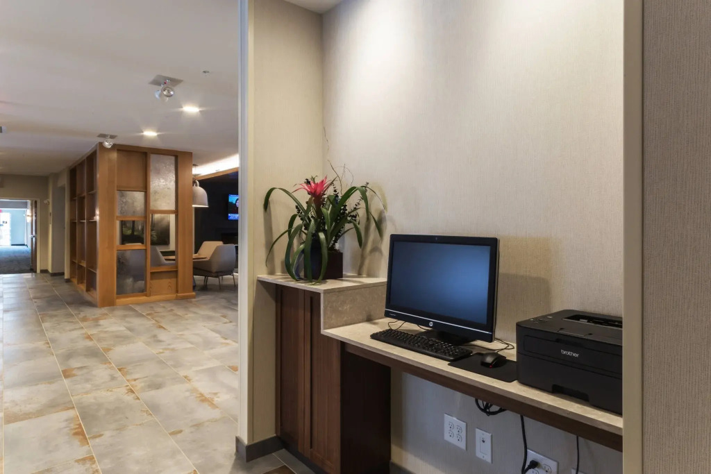 Fairfield Inn & Suites by Marriott Northfield