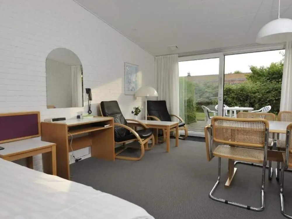 Holiday Home With Beach Access