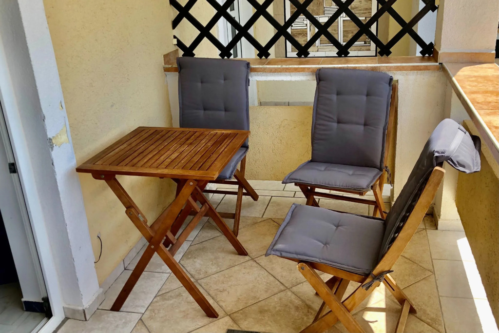 Pool Apartment Tierra 1