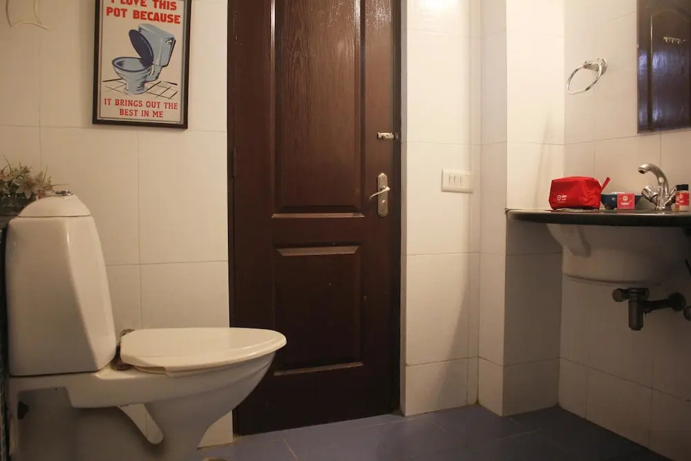 OYO 1262 Apartment near Medanta