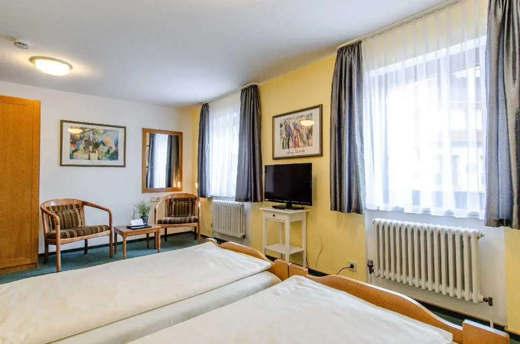 Kurgarten-Hotel