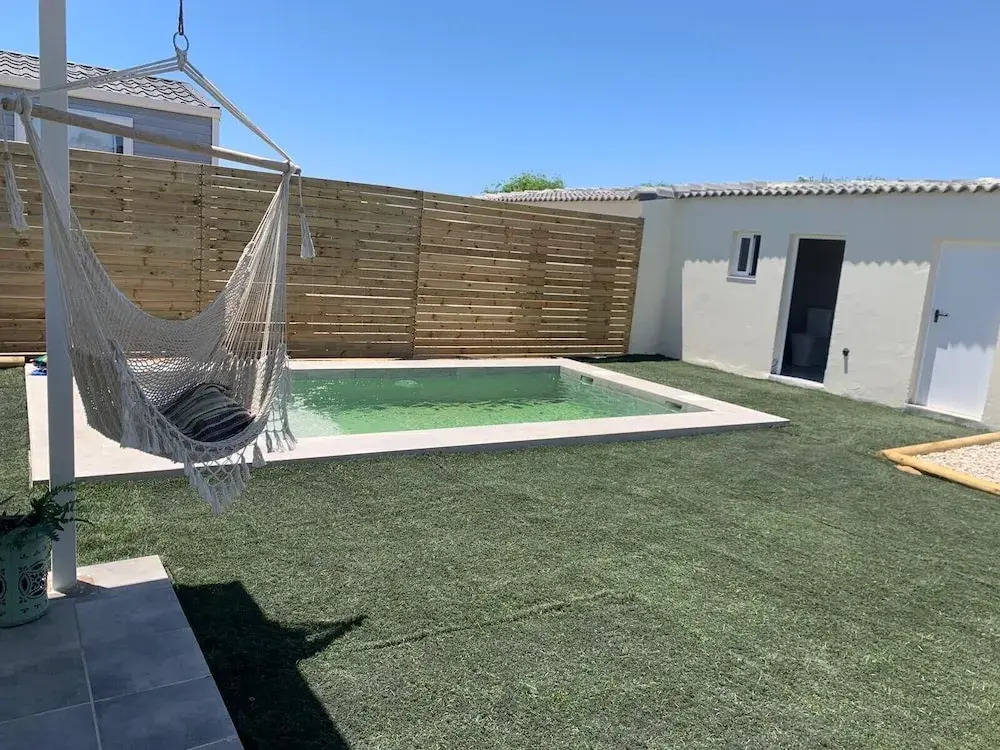 Amplia casa para 6 con piscina