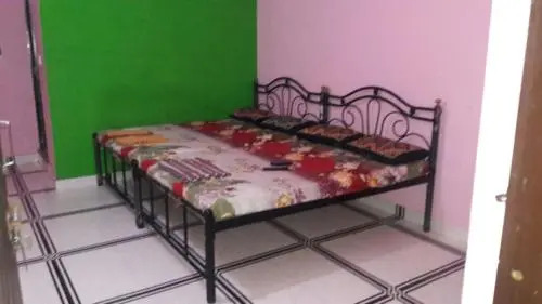 Fernandes Guest House