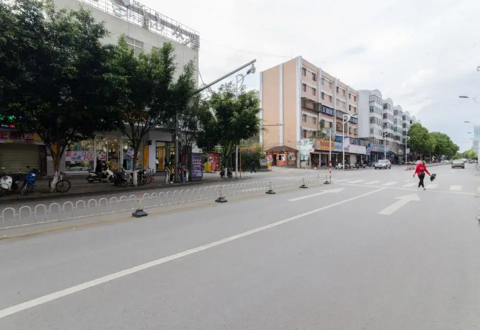 Huacheng Hotel