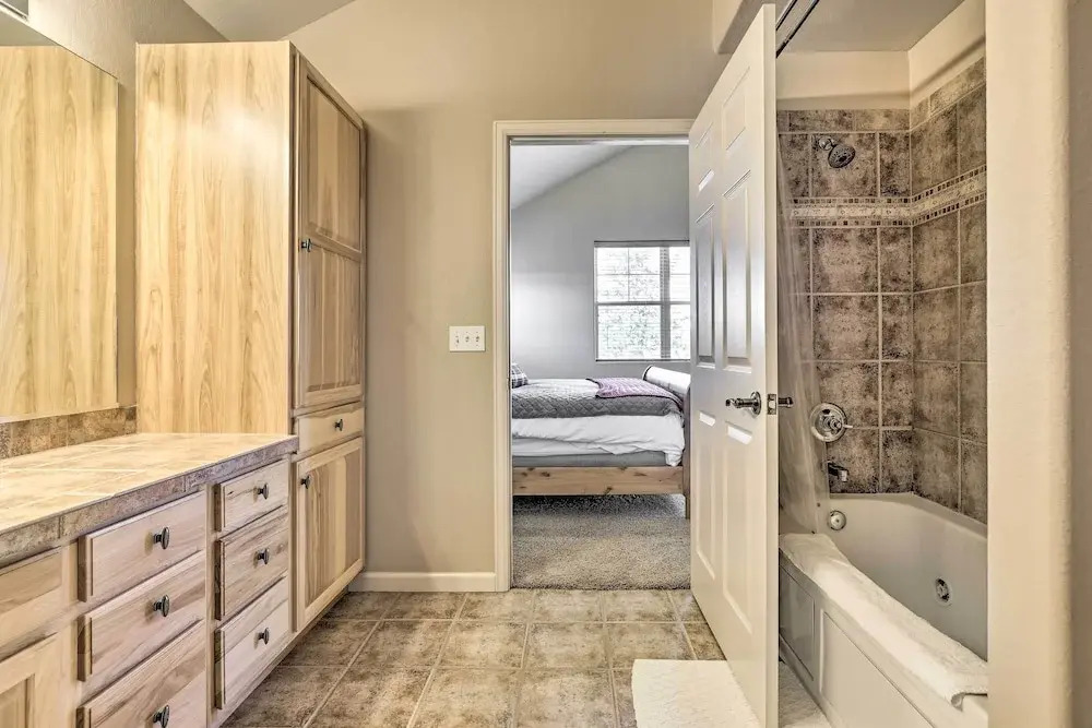 Spacious Fraser Condo ~ 6 Mi to Winter Park!