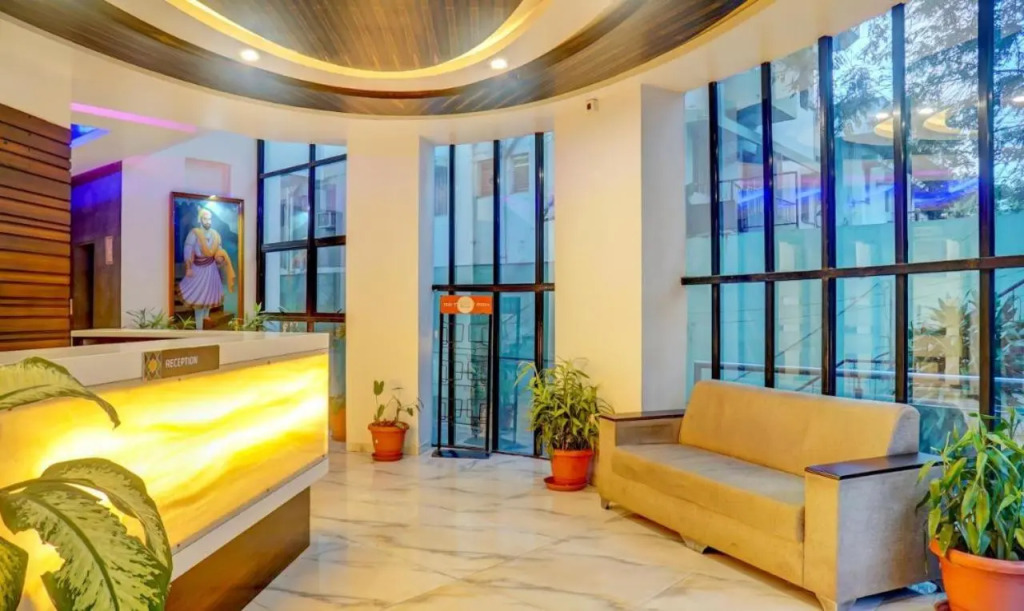 Hotel Shivas Inn