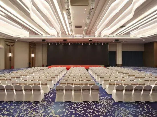 Vienna International Hotel (Chuxiong Ruite Store)