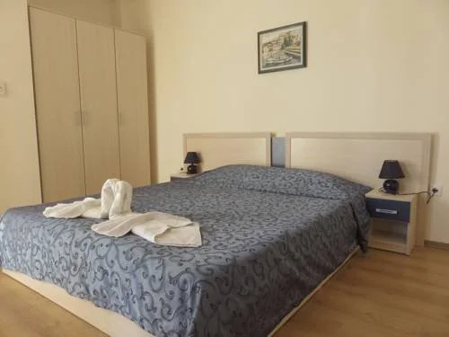 Aquaria Holiday Apartments