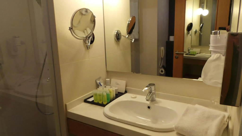 Amman Airport Hotel