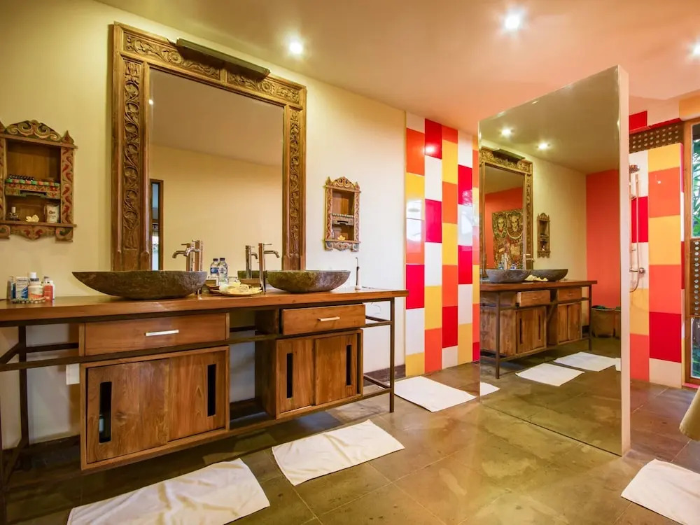 Luxury & Tropical 2br Villa In Canggu