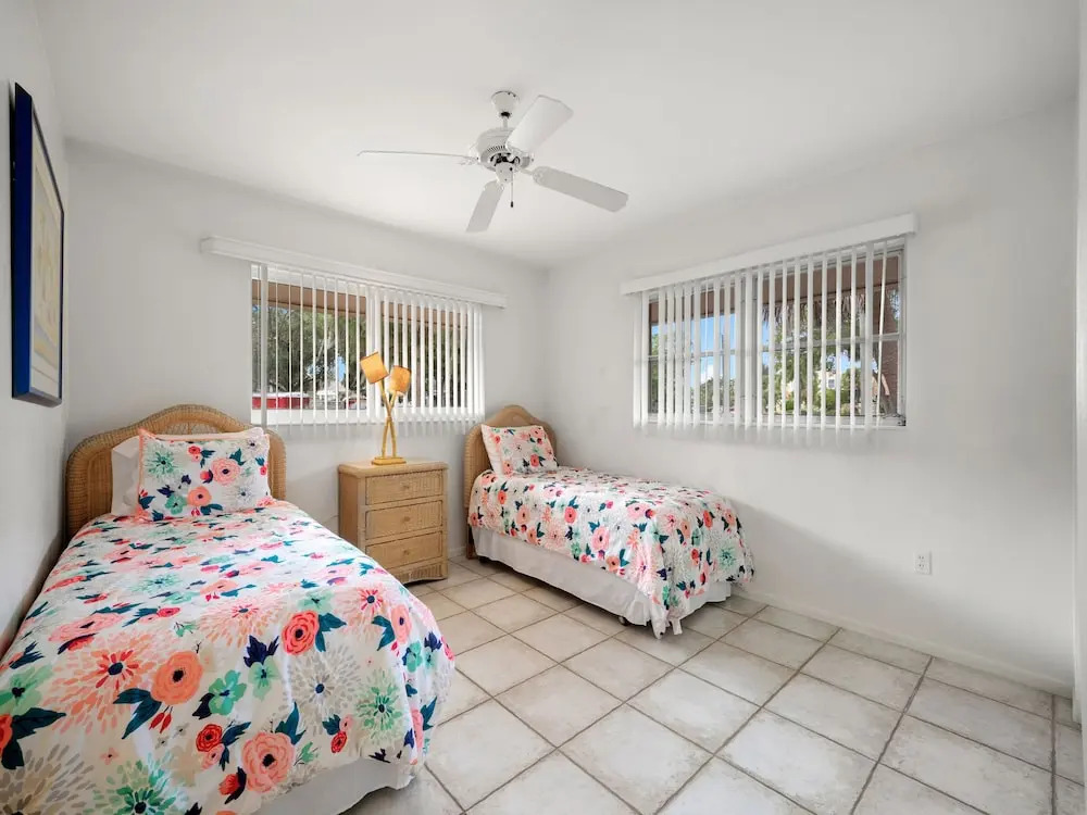 Harbor Paradise Home - Four Bedroom Home