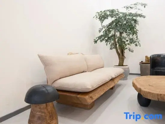 Yizhujju · Namu Homestay (Guanling High-Speed Railway Station)