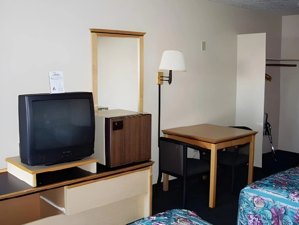 Holiday Lodge - Salem,OR