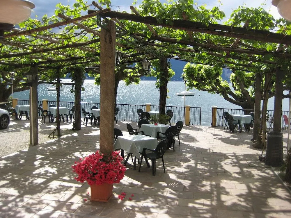 Albergo Riva