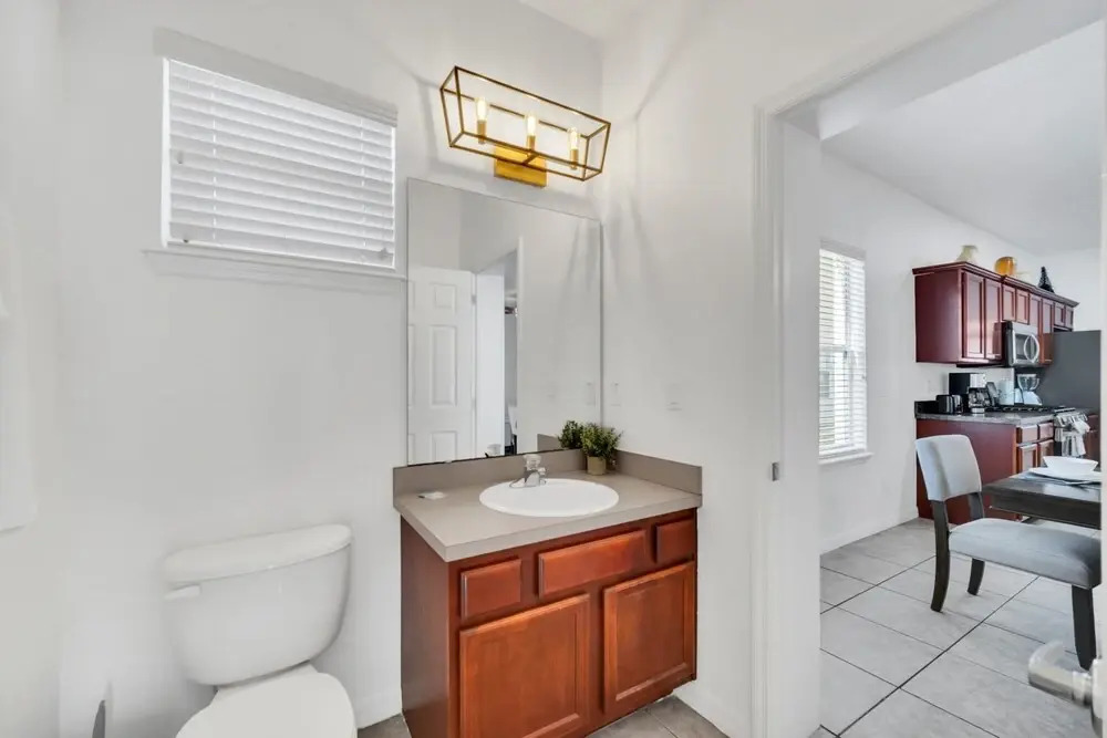 6BR Home w Pool Hot Tub Theater - Near Disney