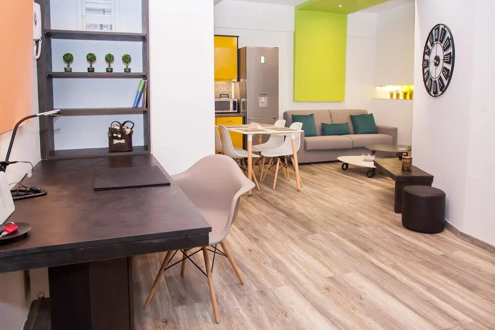 Vibrant flat for 4 people in Nea Smyrni