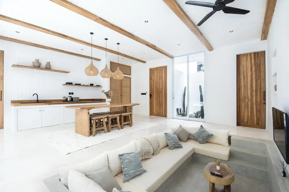 ULU 5 ·2br Villa