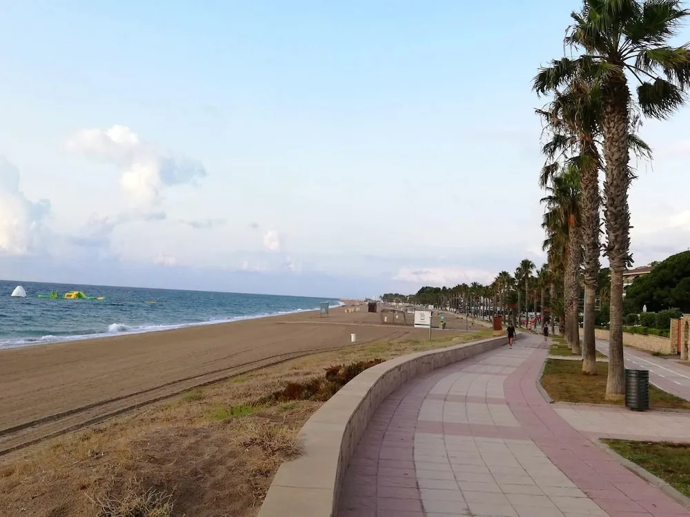 Apartment With 2 Bedrooms in Montesilvano, With Furnished Terrace and Wifi Near the Beach