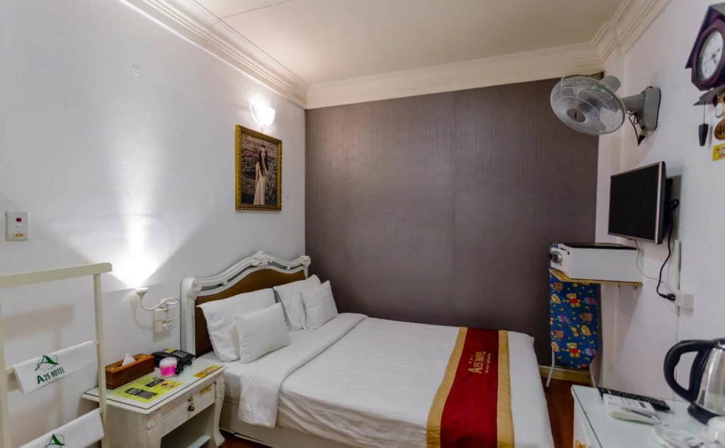 A25 Hotel 307-309 Ly Tu Trong