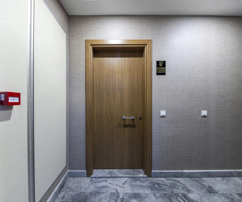 The Business Class Suit Karakoy