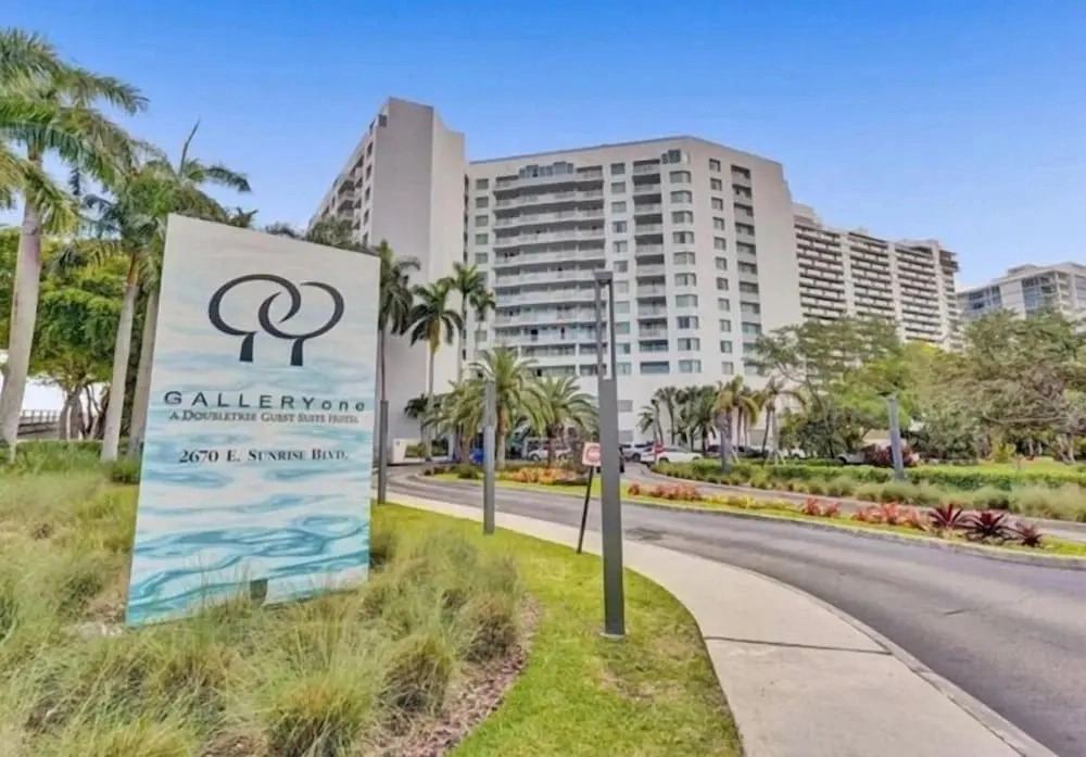 1 Bedroom  Suite with intracoastal view