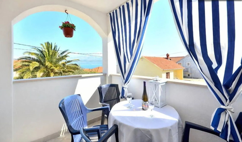 ꕥ Apartments Residence SUNCE Supetar, Family choice