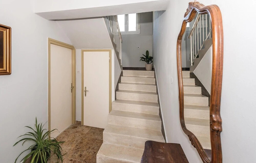 Amazing Home in Rogoznica With Wifi and 3 Bedrooms