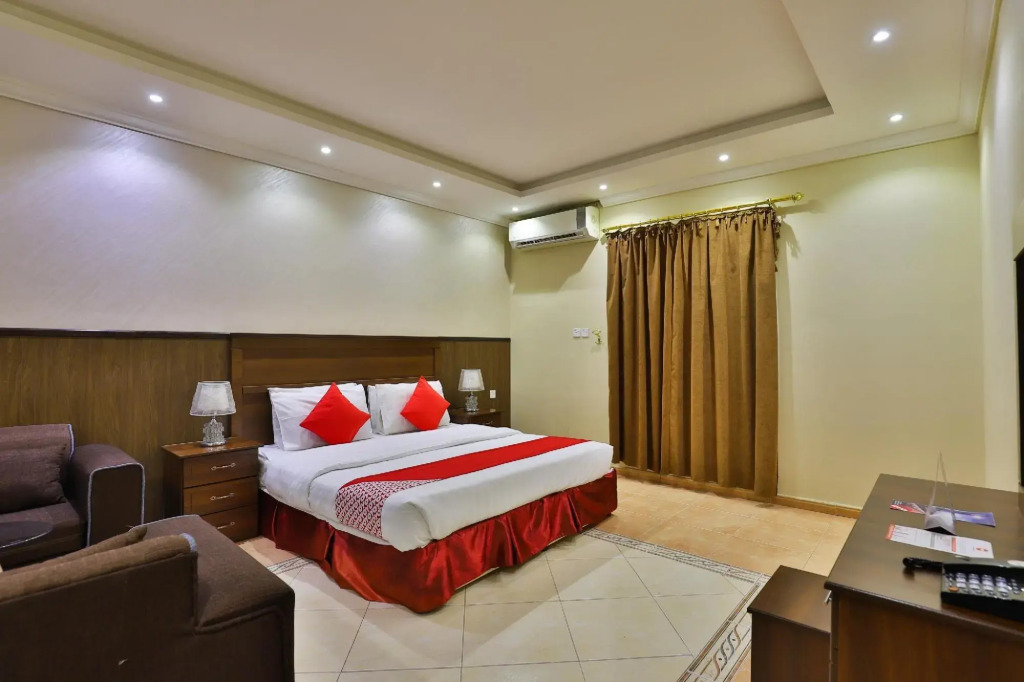 OYO 273 Star Yanbu Hotel Suites