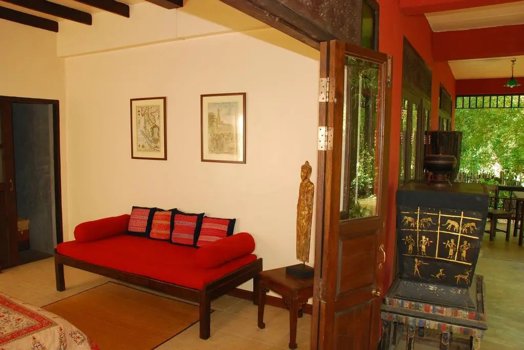 Maison De Sukhothai