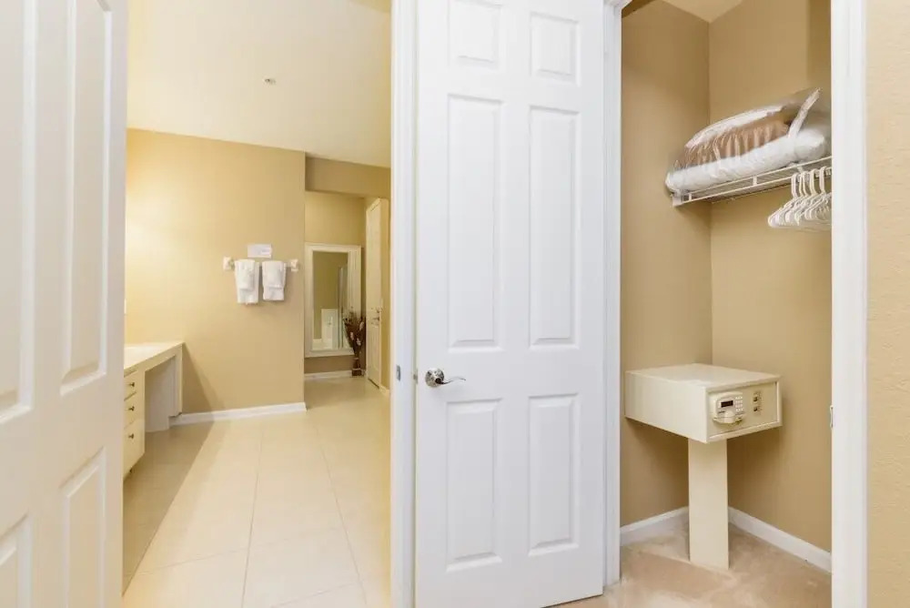Premium Lake View [cdc Compliant] 1007 2 Bedroom Condo