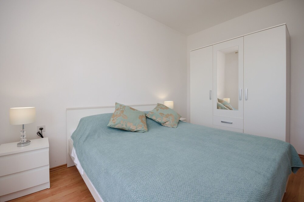 Rooms Marica