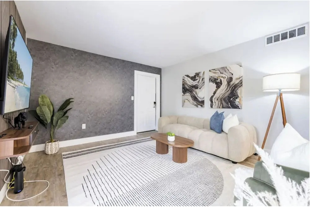 The Westshore by Stylish Stays