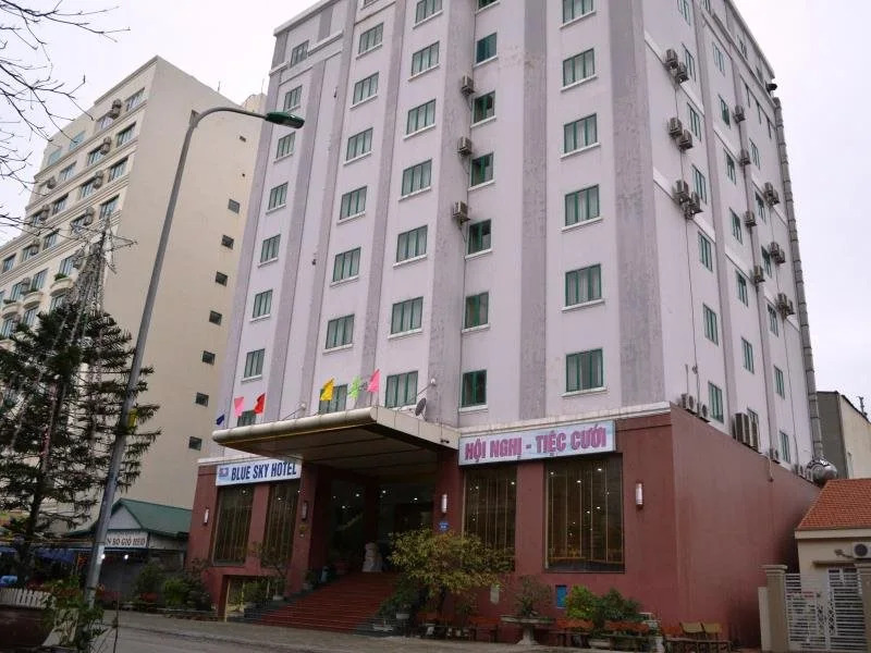 Blue Sky Ha Long Hotel