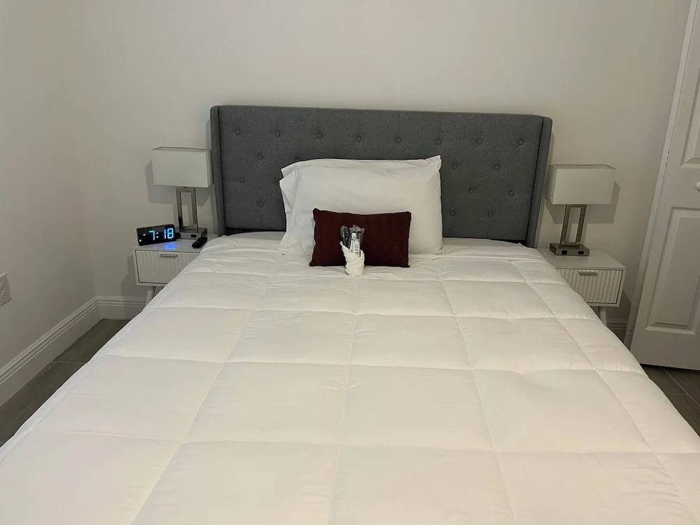 Cozy Lehigh Extended Stay