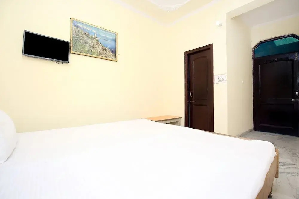 Hotel New Mehak Palace by OYO Rooms