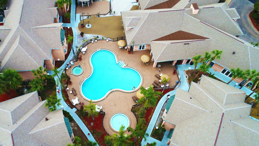 2 Room Celebration Disney Poolside Spa-golf Condo