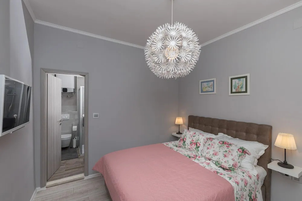 City Center Rooms