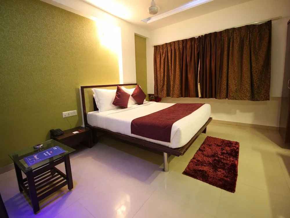 OYO Flagship 2485 Hotel Kalash Inn