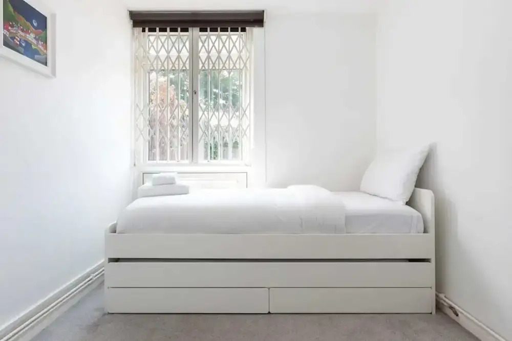 Spacious & Welcoming 4BD House - Kennington